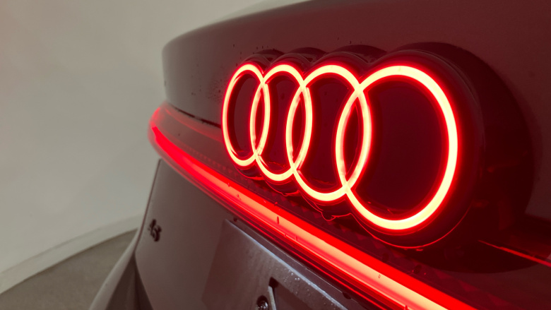 Audi A6 270kW Performance 100kWh S Line 5dr Auto Electric Estate